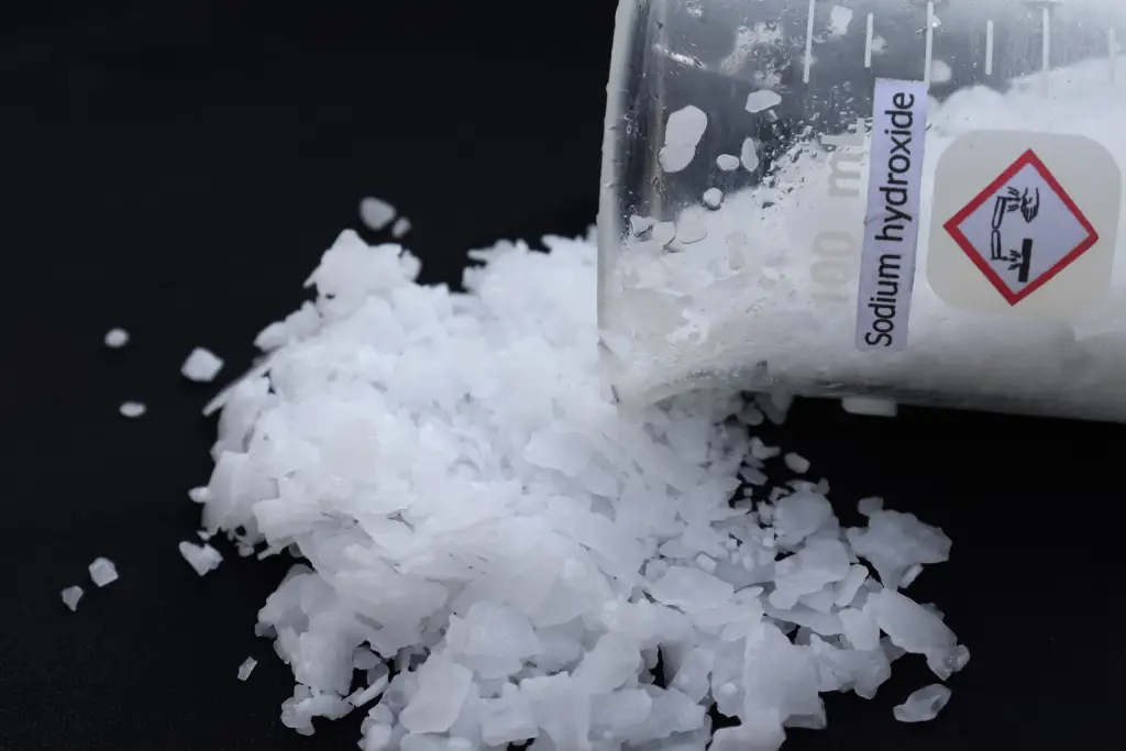 Caustic Soda Solid